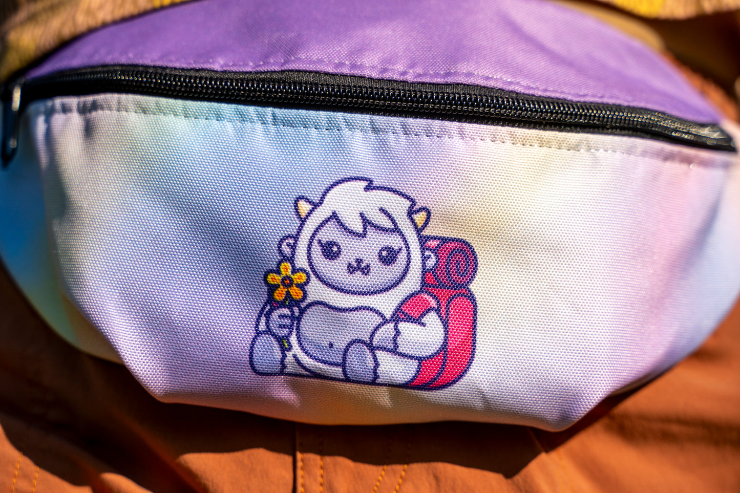 Bezzi the Yeti Fanny Pack